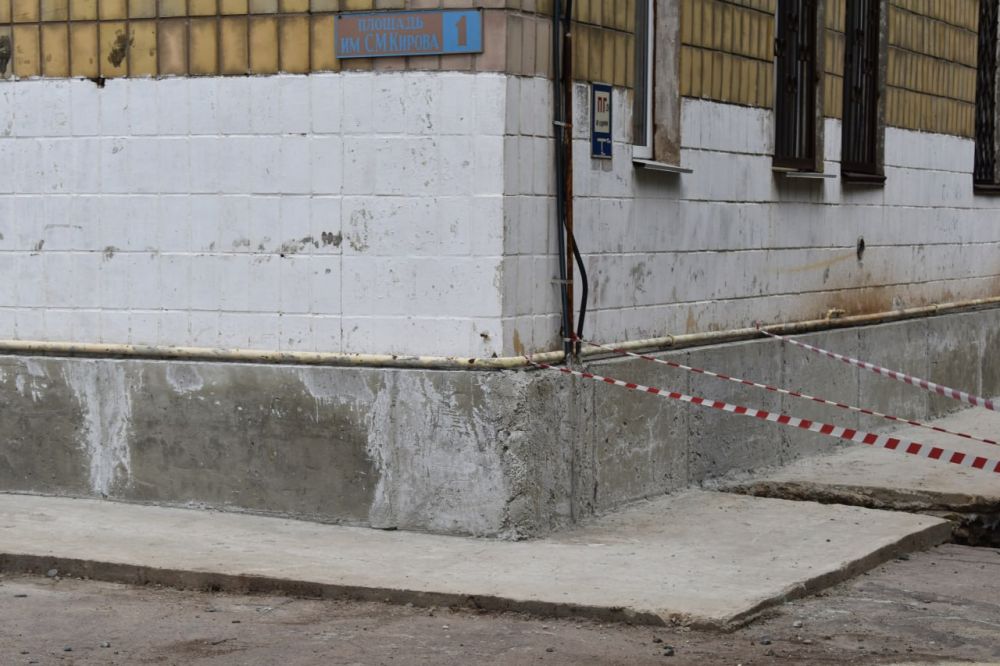 В Кировском продолжается ремонт культурно-досугового комплекса В Кировском продолжается ремонт культурно-досугового комплекса