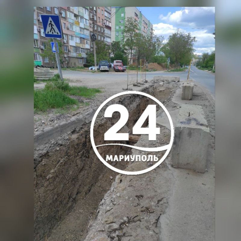 ПИШУТ ЧИТАТЕЛИ. Наша подписчица Беляева Наталья Дмитриевна пожаловалась на неудобства на улице Зелинского в Жовтневом районе Мариуполя: Ул ПИШУТ ЧИТАТЕЛИ. Наша подписчица Беляева Наталья Дмитриевна пожаловалась на неудобства на улице Зелинского в Жовтневом районе Мариуполя: Ул