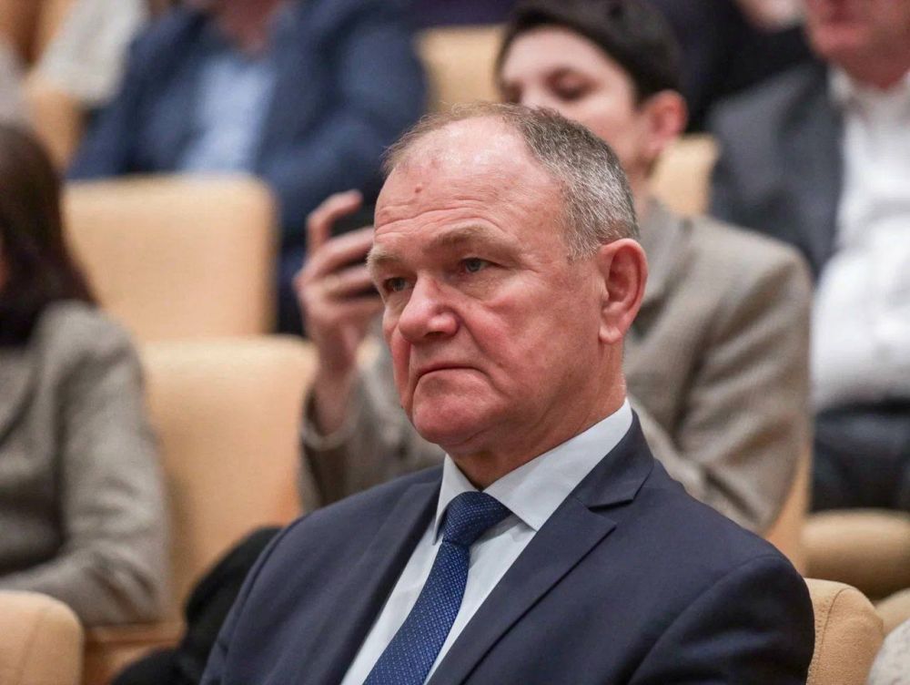 Ольга Казакова: Сегодня в Государственной Думе состоялся показ документального фильма "У края бездны", организованный нашим комитетом по культуре в рамках "Парламентского киноклуба им. Станислава Говорухина" Ольга Казакова: Сегодня в Государственной Думе состоялся показ документального фильма "У края бездны", организованный нашим комитетом по культуре в рамках "Парламентского киноклуба им. Станислава Говорухина"