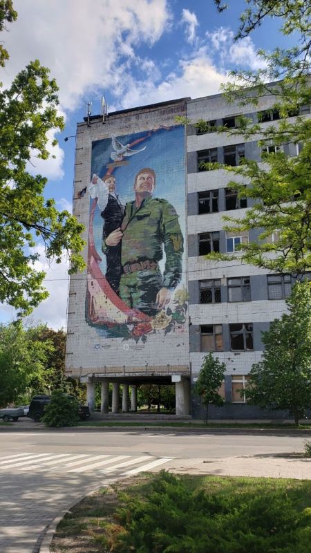 Тысяча километров в пути для того, чтобы поздравить Героев! Тысяча километров в пути для того, чтобы поздравить Героев!