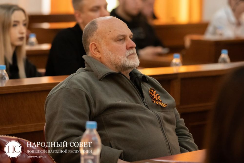 Студенты Центра молодежной дипломатии «ЛЕГАТУС» провели реконструкцию Нюрнбергского судебного процесса Студенты Центра молодежной дипломатии «ЛЕГАТУС» провели реконструкцию Нюрнбергского судебного процесса