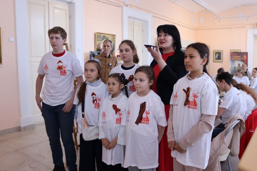 «ЮНЫЕ ХУДОЖНИКИ В МУЗЕЕ» ТЕЛЕМОСТ ДРУЖБЫ САНКТ-ПЕТЕРБУРГ — ДОНЕЦК «ЮНЫЕ ХУДОЖНИКИ В МУЗЕЕ» ТЕЛЕМОСТ ДРУЖБЫ САНКТ-ПЕТЕРБУРГ — ДОНЕЦК
