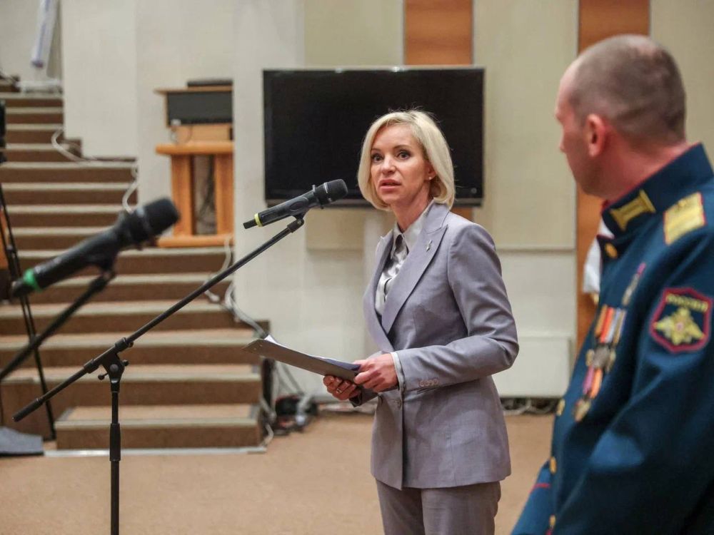 Ольга Казакова: Сегодня в Государственной Думе состоялся показ документального фильма "У края бездны", организованный нашим комитетом по культуре в рамках "Парламентского киноклуба им. Станислава Говорухина" Ольга Казакова: Сегодня в Государственной Думе состоялся показ документального фильма "У края бездны", организованный нашим комитетом по культуре в рамках "Парламентского киноклуба им. Станислава Говорухина"
