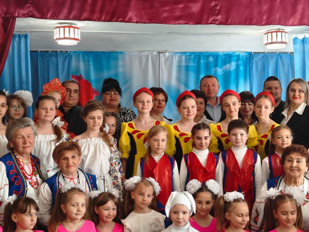 В Снежном состоялся концерт, посвященный 90-летию поселка Северное В Снежном состоялся концерт, посвященный 90-летию поселка Северное