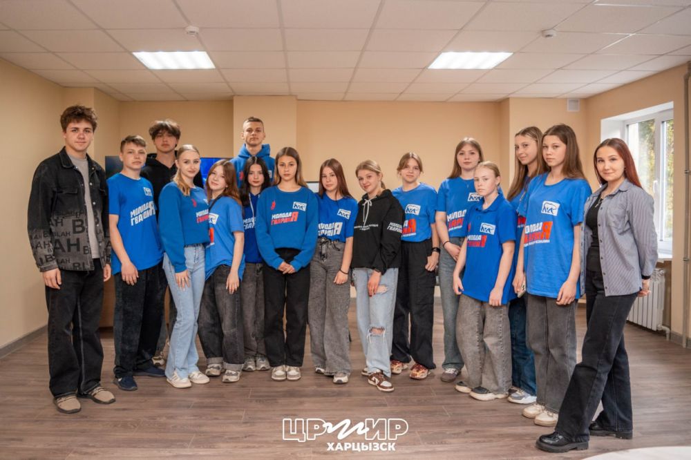 Молодёжь вовлечена в построение будущего своей Республики! Молодёжь вовлечена в построение будущего своей Республики!