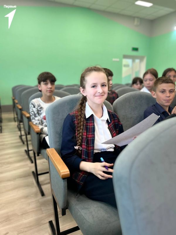 «Знание. Лекторы»: проба пера юных спикеров! «Знание. Лекторы»: проба пера юных спикеров!