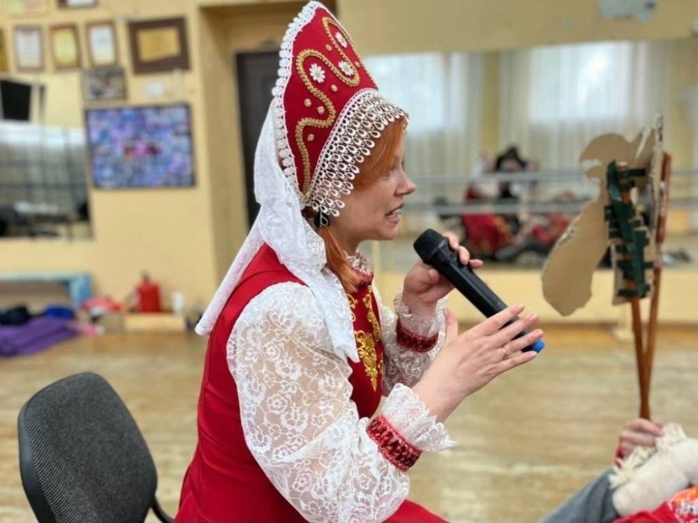 Виктория Жукова: 15 мая, в стенах Харцызского городского Дворца культуры , развернулась волшебная игровая программа посвящённая Международному дню семьи Виктория Жукова: 15 мая, в стенах Харцызского городского Дворца культуры , развернулась волшебная игровая программа посвящённая Международному дню семьи
