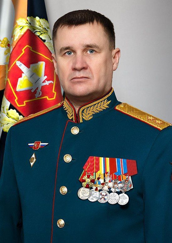 Перестановка в руководстве Минобороны России Перестановка в руководстве Минобороны России