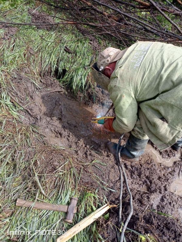13.05.2025 г. Специалисты Грабовского ПК выполнили ремонт повреждений на магистральном водоводе Д 1000 мм. "Ново-Стожковский ВУ- насосная станция 3 подъёма г. Снежное" 13.05.2025 г. Специалисты Грабовского ПК выполнили ремонт повреждений на магистральном водоводе Д 1000 мм. "Ново-Стожковский ВУ- насосная станция 3 подъёма г. Снежное"