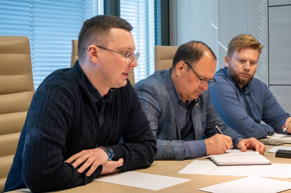 Провели рабочую встречу с представителями Корпорации развития Донбасса Провели рабочую встречу с представителями Корпорации развития Донбасса