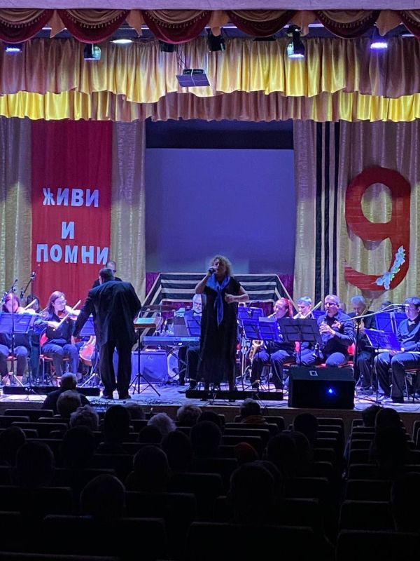 Мариупольский эстрадно- симфонический оркестр Донецкой государственной академической филармонии продолжает свою гастрольную деятельность в Мангушском муниципальном округе Мариупольский эстрадно- симфонический оркестр Донецкой государственной академической филармонии продолжает свою гастрольную деятельность в Мангушском муниципальном округе