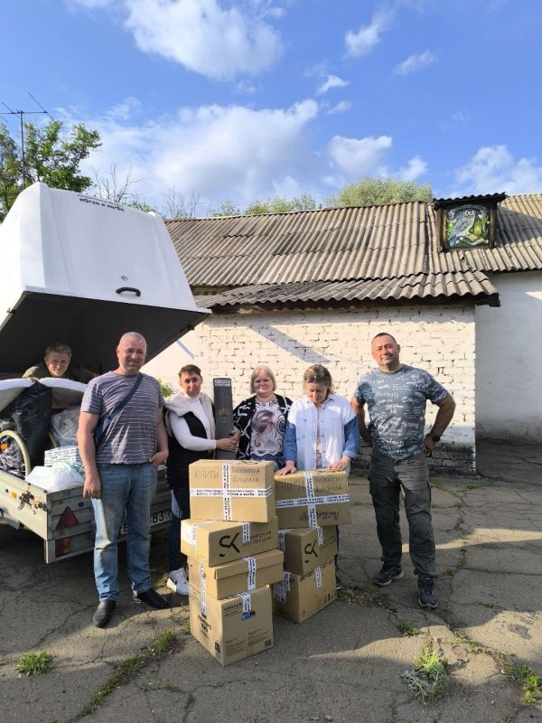 И снова у нас долгожданная встреча с друзьями, группой волонтеров «мОгем и могЁм» из Санкт-Петербурга И снова у нас долгожданная встреча с друзьями, группой волонтеров «мОгем и могЁм» из Санкт-Петербурга