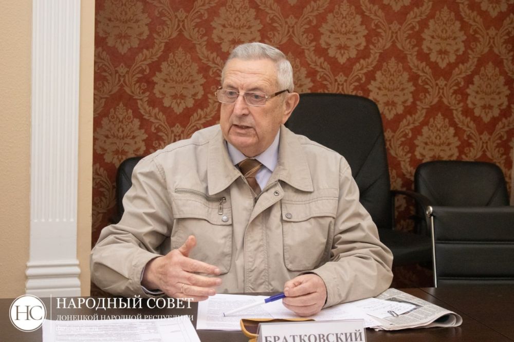 Защита жизни и здоровья беременных женщин на повестке депутатов Народного Совета Защита жизни и здоровья беременных женщин на повестке депутатов Народного Совета