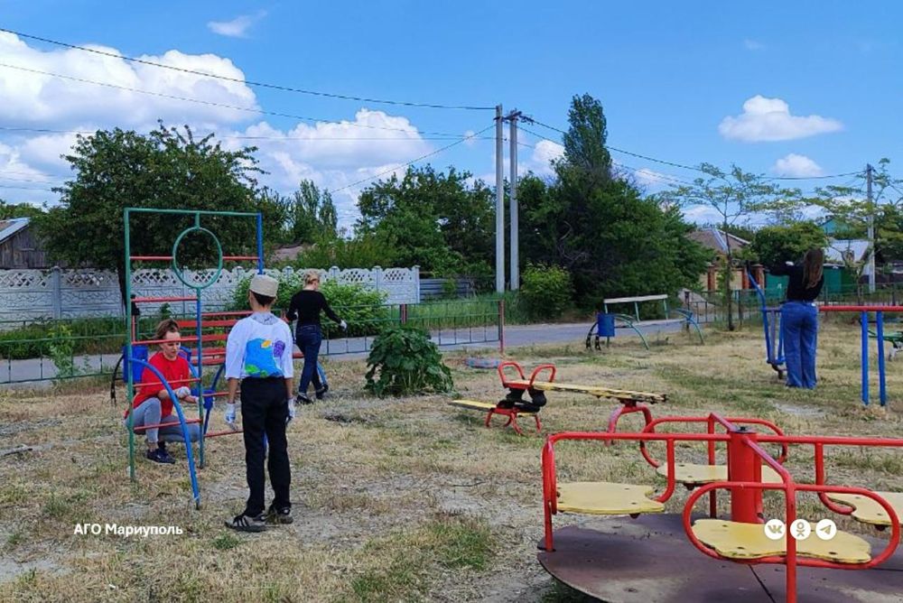 Мариупольцы приняли участие в экологической акции Мариупольцы приняли участие в экологической акции
