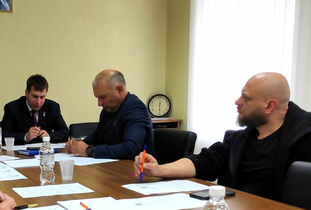 РАБОТА КОМИТЕТОВ. Состоялось заседание постоянного комитета по вопросам финансов и бюджета РАБОТА КОМИТЕТОВ. Состоялось заседание постоянного комитета по вопросам финансов и бюджета