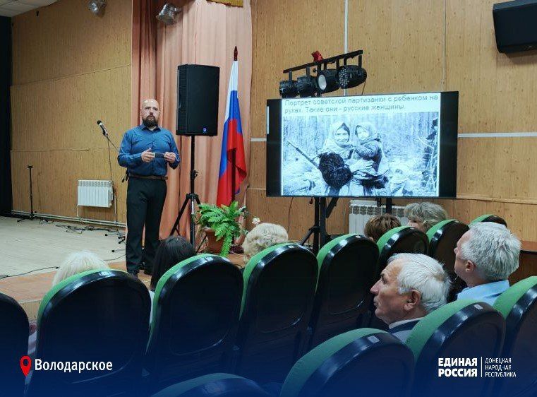 Матери Донбасса. 11 мая в МКУ "Музей истории села Старченкого" состоялось мероприятие, посвященное матерям Донбасса Матери Донбасса. 11 мая в МКУ "Музей истории села Старченкого" состоялось мероприятие, посвященное матерям Донбасса