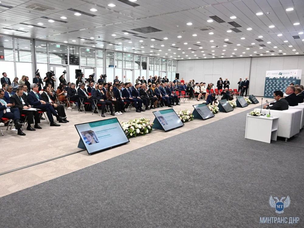 Александр Бондаренко принял участие в сессии Минтранса России, посвященной развитию международных транспортных коридоров Александр Бондаренко принял участие в сессии Минтранса России, посвященной развитию международных транспортных коридоров
