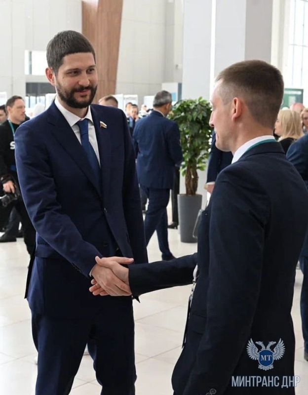 Александр Бондаренко принял участие в сессии Минтранса России, посвященной развитию международных транспортных коридоров Александр Бондаренко принял участие в сессии Минтранса России, посвященной развитию международных транспортных коридоров