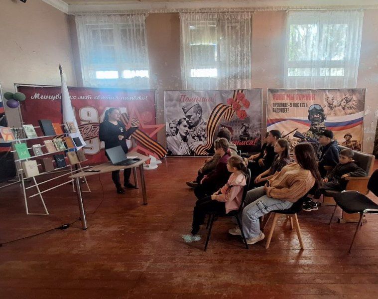Николай Михайлов: В Александровке прошла познавательная программа «Рассказ о славянской культуре» Николай Михайлов: В Александровке прошла познавательная программа «Рассказ о славянской культуре»
