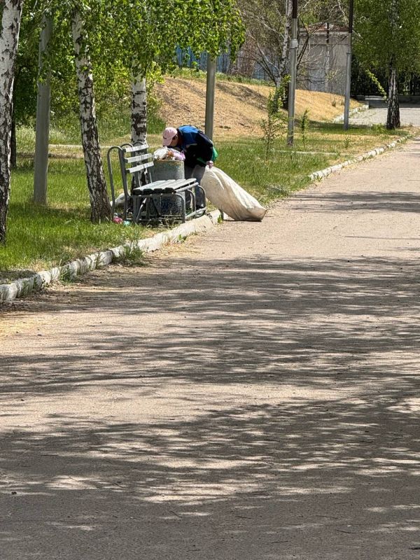 Николай Михайлов: В Комсомольское продолжаются работы по благоустройству города Николай Михайлов: В Комсомольское продолжаются работы по благоустройству города
