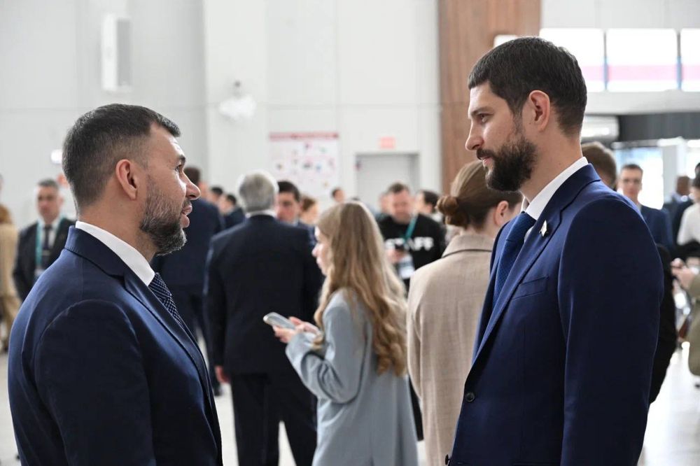 Александр Волошин: В эти дни принимаю участие в работе XVI Международного экономического форума «Россия – Исламский мир: KazanForum» в Казани – главной площадке экономического взаимодействия нашей страны с государствами... Александр Волошин: В эти дни принимаю участие в работе XVI Международного экономического форума «Россия – Исламский мир: KazanForum» в Казани – главной площадке экономического взаимодействия нашей страны с государствами...