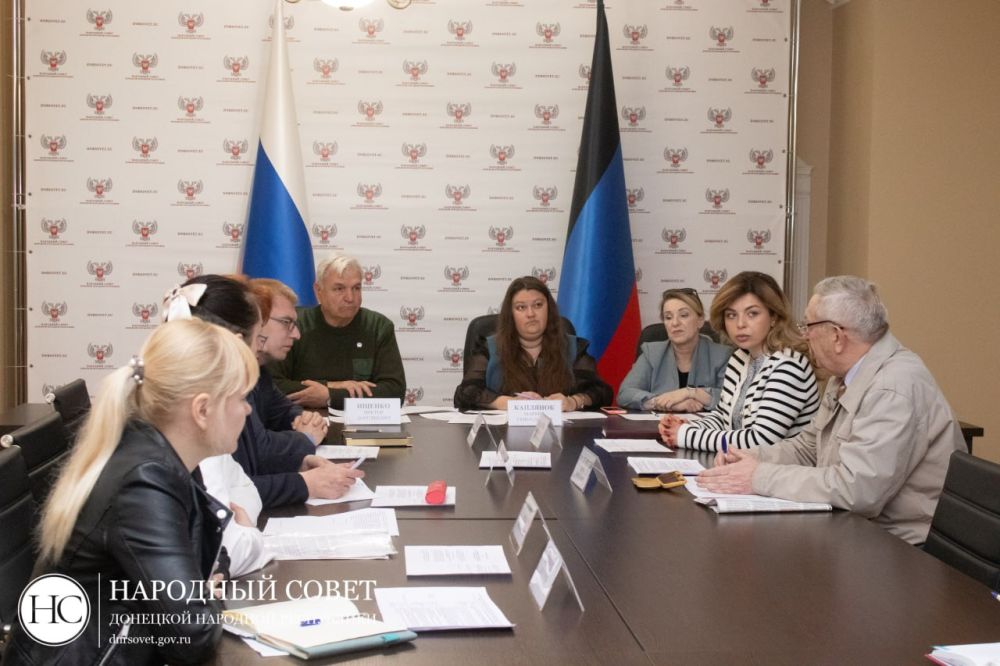Защита жизни и здоровья беременных женщин на повестке депутатов Народного Совета Защита жизни и здоровья беременных женщин на повестке депутатов Народного Совета