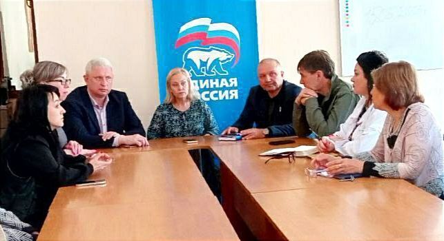 ВСТРЕЧИ С ТРУДОВЫМИ КОЛЛЕКТИВАМИ ВСТРЕЧИ С ТРУДОВЫМИ КОЛЛЕКТИВАМИ
