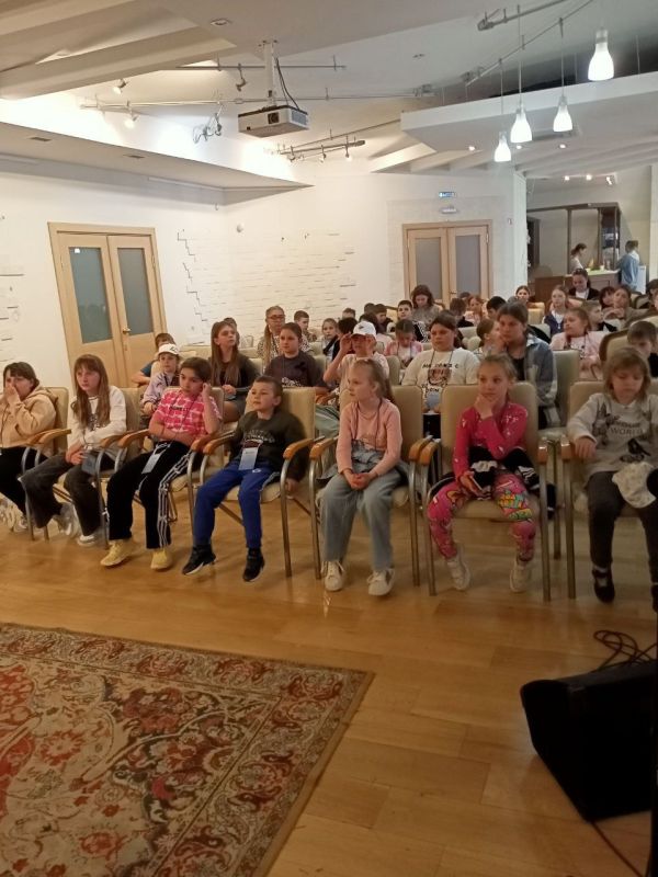 Культурная карта 4+85. В этом году наши дети снова участвуют во Всероссийской программе «Культурная карта 4+85» Культурная карта 4+85. В этом году наши дети снова участвуют во Всероссийской программе «Культурная карта 4+85»