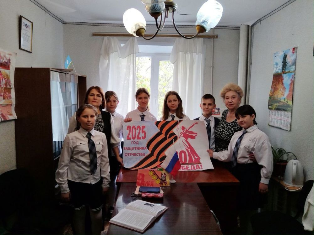 В Кировском прошло мероприятие ко Дню детских общественных объединений В Кировском прошло мероприятие ко Дню детских общественных объединений