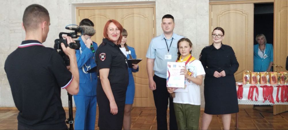 В г. Донецк состоялся республиканский этап Всероссийского конкурса юных инспекторов движения «Безопасное колесо» В г. Донецк состоялся республиканский этап Всероссийского конкурса юных инспекторов движения «Безопасное колесо»