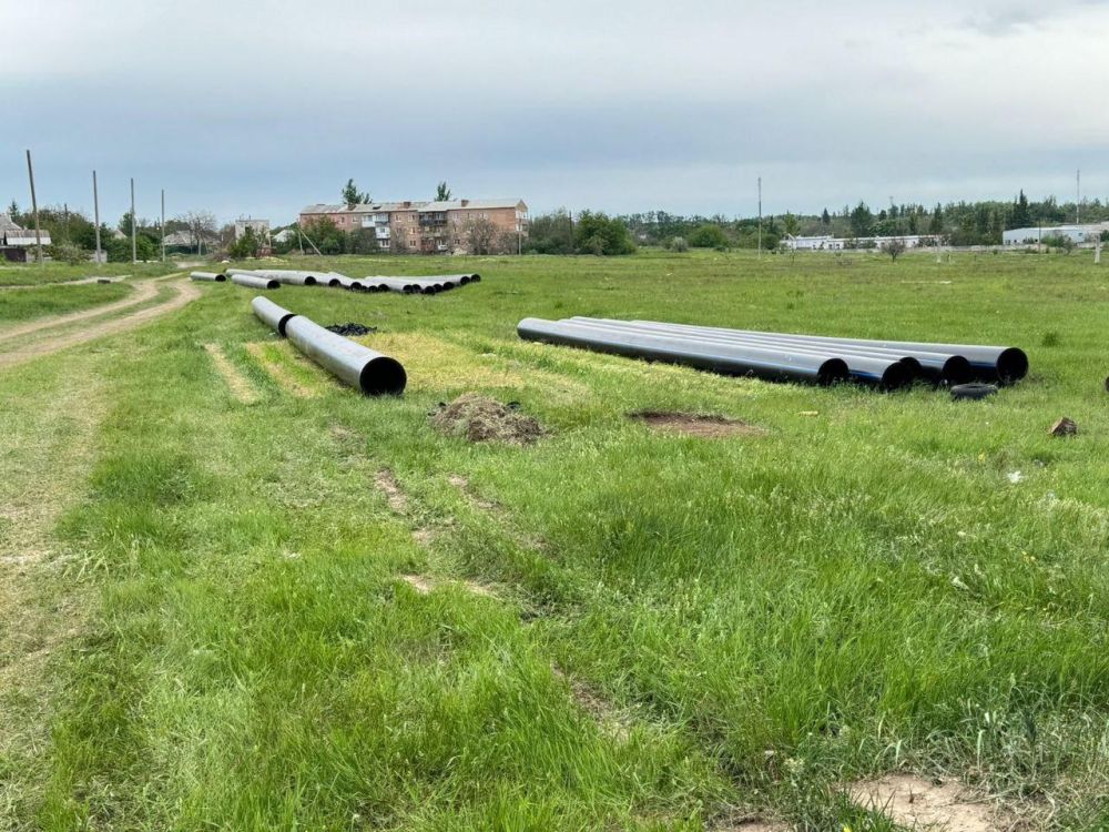Челябинские строители приступили к замене водовода в Ясиноватой Челябинские строители приступили к замене водовода в Ясиноватой