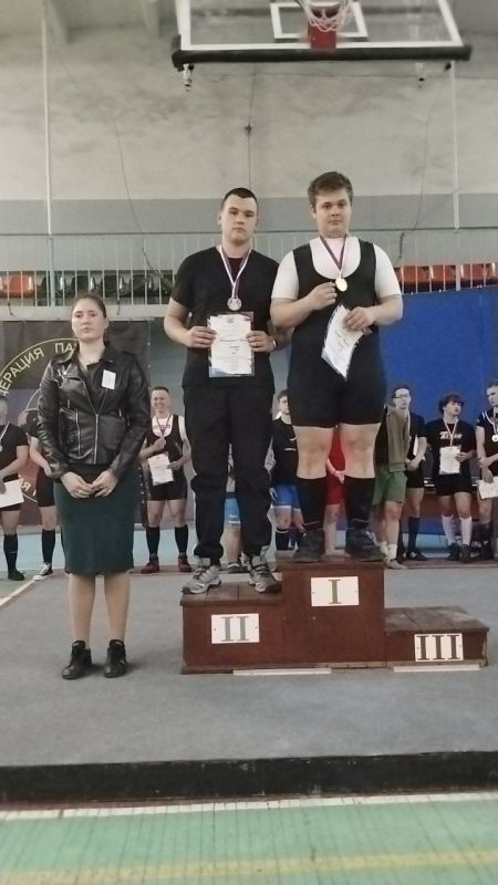 15 - 18            ( )   