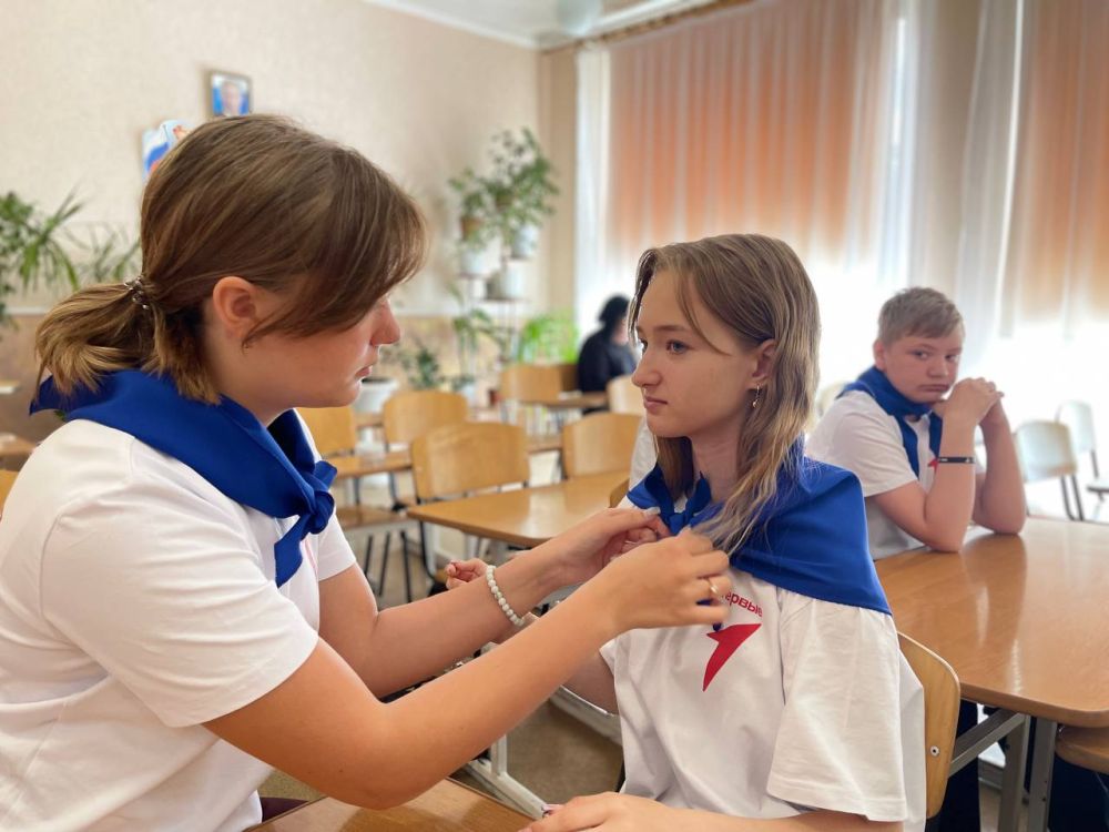 Ежегодно 19 мая отмечается День детских общественных организаций России Ежегодно 19 мая отмечается День детских общественных организаций России