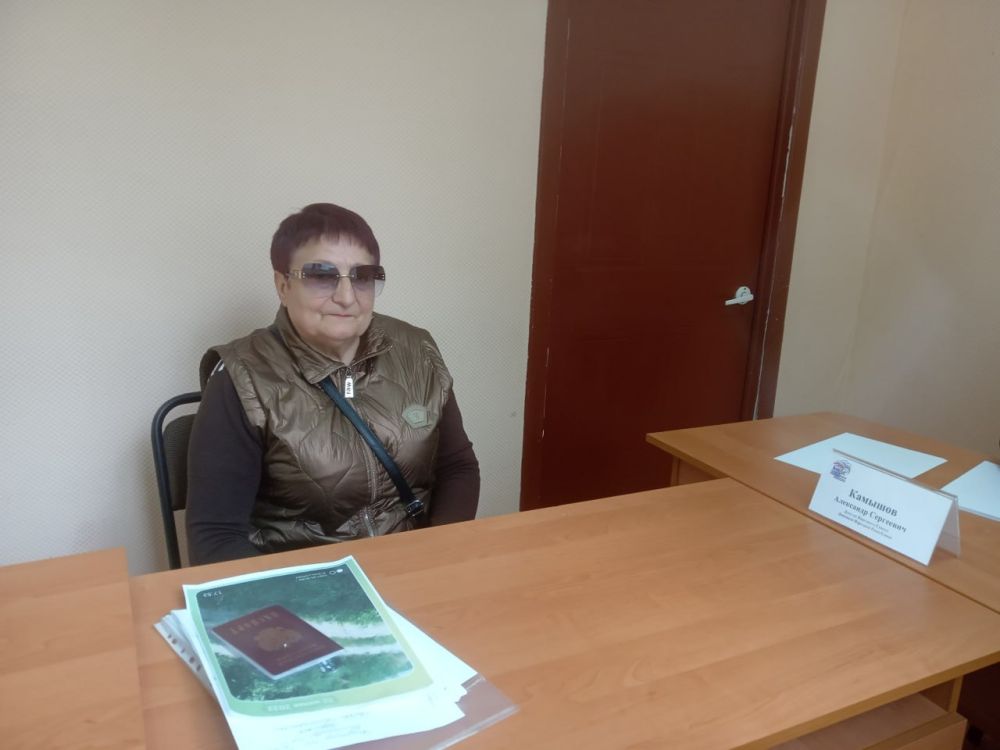 19 мая депутат Народного совета ДНР первого созыва Александр Камышов провёл приём граждан в Общественной приемной Председателя партии «Единая Россия» Червоногвардейского района городского округа Макеевка 19 мая депутат Народного совета ДНР первого созыва Александр Камышов провёл приём граждан в Общественной приемной Председателя партии «Единая Россия» Червоногвардейского района городского округа Макеевка