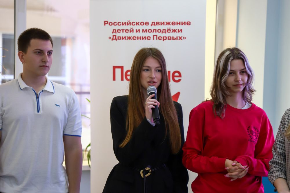 Они были совсем юными, но ни один из них не дрогнул перед врагом… Они были совсем юными, но ни один из них не дрогнул перед врагом…