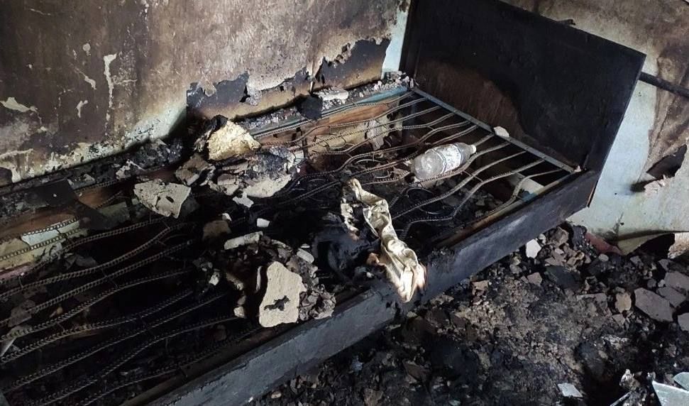 Облил бензином и поджег: в Горловке задержали мужчину, который напал на свою сожительницу Облил бензином и поджег: в Горловке задержали мужчину, который напал на свою сожительницу