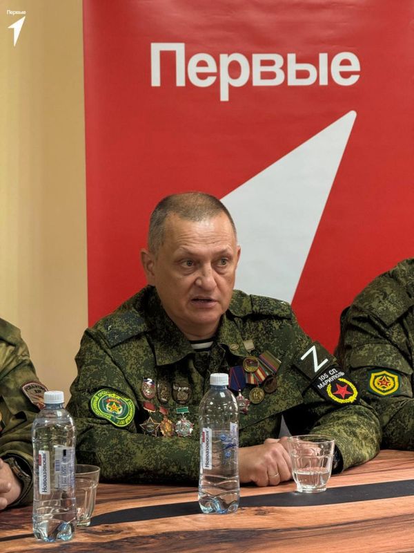 В ДНР прошло 70 образовательных встреч ко Дню освобождения Мариуполя, участниками стали более 1500 человек В ДНР прошло 70 образовательных встреч ко Дню освобождения Мариуполя, участниками стали более 1500 человек