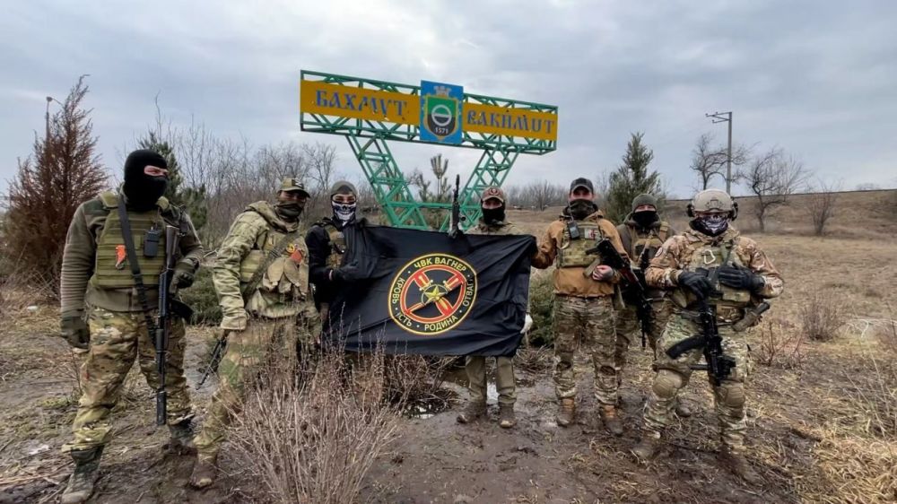 Ровно 3 года назад, 20 мая 2022 года Русская армия полностью освободила от украинско-нацистских захватчиков Мариуполь Ровно 3 года назад, 20 мая 2022 года Русская армия полностью освободила от украинско-нацистских захватчиков Мариуполь