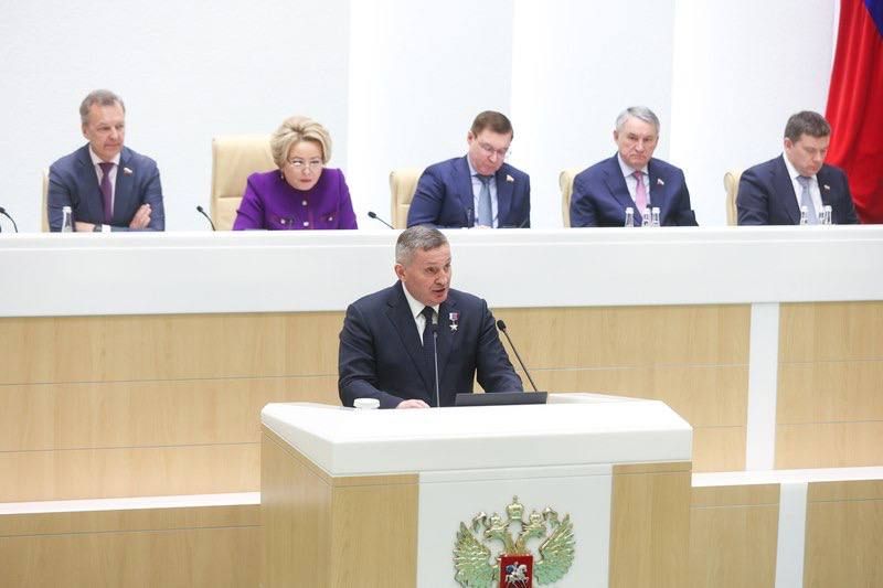 Александр Волошин: #Пленарноезаседание_СФ. Сегодня в Совете Федерации состоялось очередное заседание весенней парламентской сессии под председательством Валентины Ивановны Матвиенко Александр Волошин: #Пленарноезаседание_СФ. Сегодня в Совете Федерации состоялось очередное заседание весенней парламентской сессии под председательством Валентины Ивановны Матвиенко