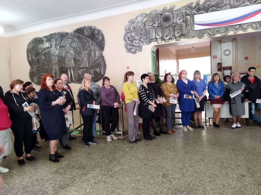 В Кировском внутригородском районе прошла встреча с населением В Кировском внутригородском районе прошла встреча с населением