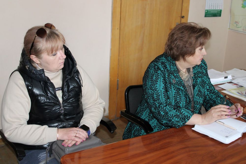 В администрации городского округа Горловка проведено рабочее совещание с представителями Фонда «Защитники Отечества» В администрации городского округа Горловка проведено рабочее совещание с представителями Фонда «Защитники Отечества»