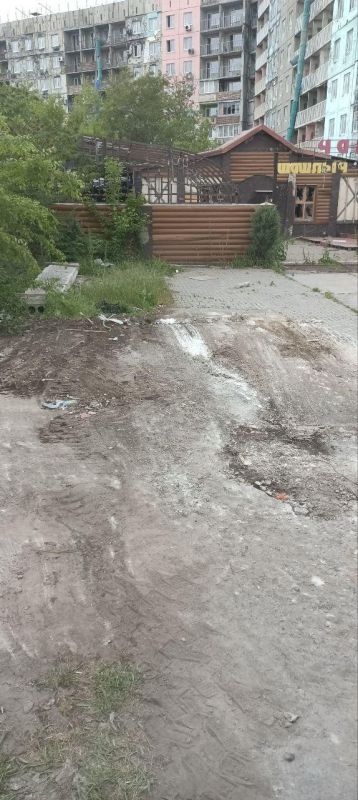 «Коммунальник» вывез с территорий общего пользования 160 кубометров мусора «Коммунальник» вывез с территорий общего пользования 160 кубометров мусора
