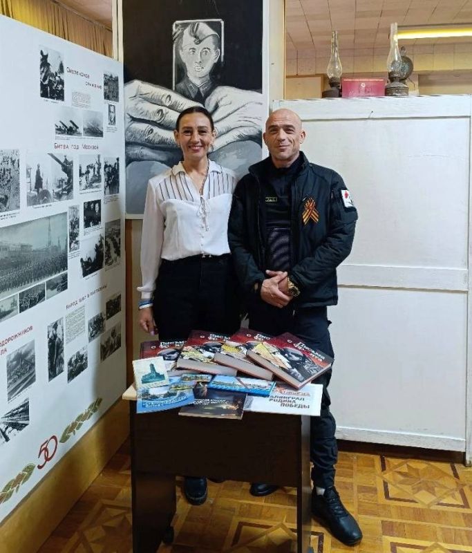 К Международному Дню музеев в городском округе Иловайск прошла акция «В дар музею» это инициатива‚ направленная на пополнение музейных коллекций экспонатами‚ имеющими историко-культурное значение К Международному Дню музеев в городском округе Иловайск прошла акция «В дар музею» это инициатива‚ направленная на пополнение музейных коллекций экспонатами‚ имеющими историко-культурное значение