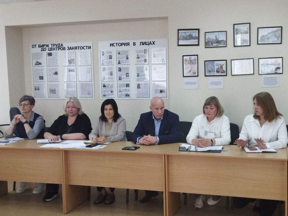 Предварительное представление проекта «Оптимизация процесса трудоустройства участников СВО» проекта «Эффективный регион» Государственной корпорации «Росатом» Предварительное представление проекта «Оптимизация процесса трудоустройства участников СВО» проекта «Эффективный регион» Государственной корпорации «Росатом»