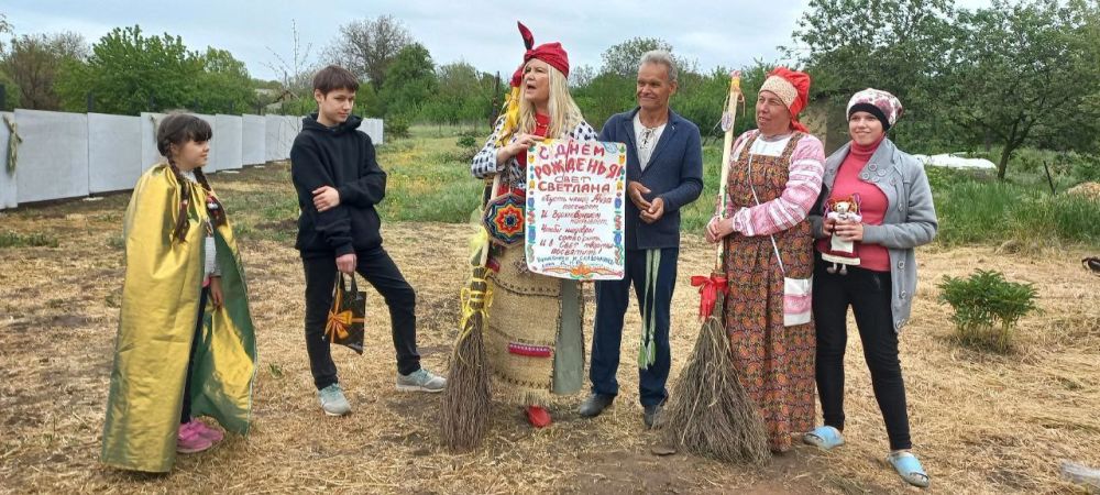 «МУЗЕЙ ЖИВЫХ РЕМЕСЕЛ». Участники семейного клуба «Рассвет» «МУЗЕЙ ЖИВЫХ РЕМЕСЕЛ». Участники семейного клуба «Рассвет»