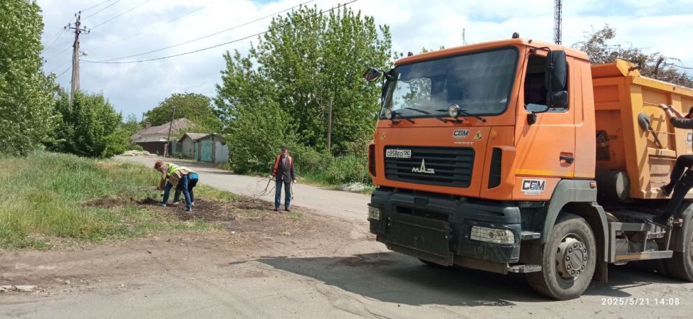 Борис Трима: Во исполнение поручения Главы Донецкой Народной Республики Дениса Владимировича Пушилина в Мангушском муниципальном округе продолжаются работы по ликвидации несанкционированных свалок Борис Трима: Во исполнение поручения Главы Донецкой Народной Республики Дениса Владимировича Пушилина в Мангушском муниципальном округе продолжаются работы по ликвидации несанкционированных свалок
