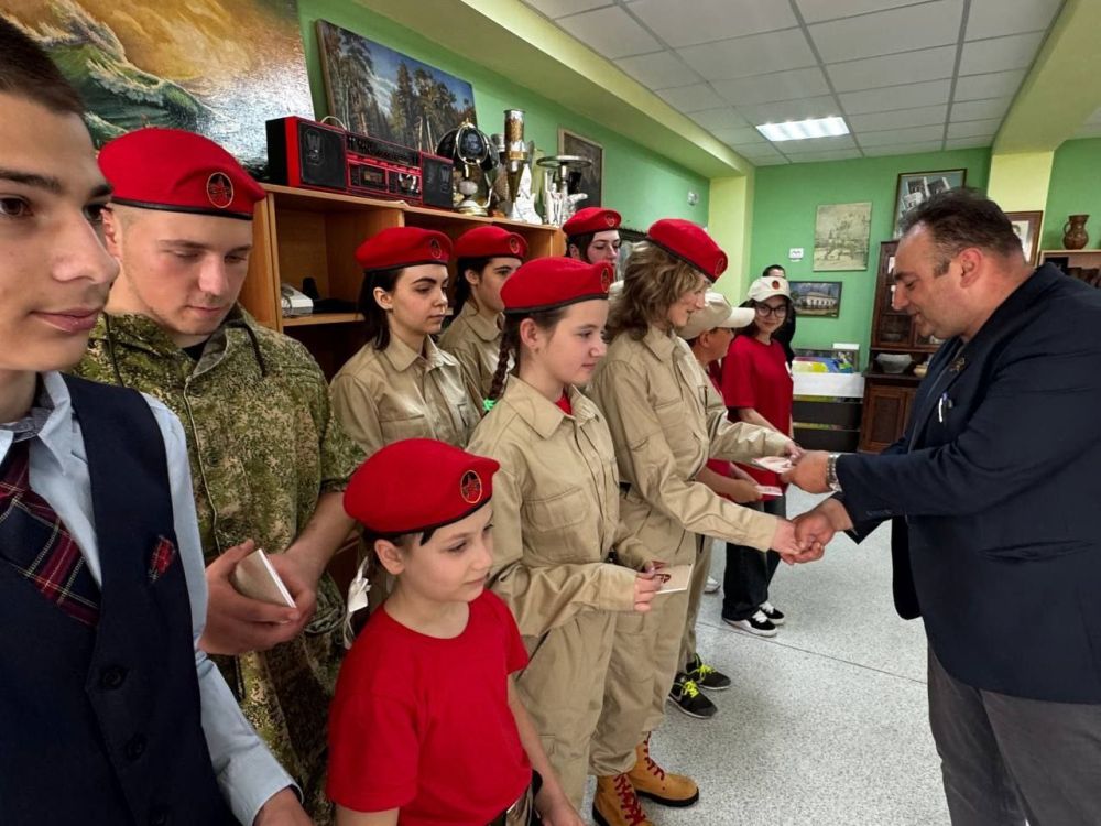 Торжественная присяга Юнармейцев в Ялте Торжественная присяга Юнармейцев в Ялте