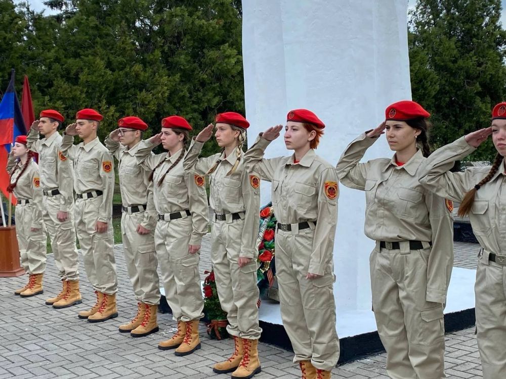 21 мая в ГБОУ «Урзуфская школа» состоялась торжественная церемония вступления обучающихся в ряды «Юнармия» 21 мая в ГБОУ «Урзуфская школа» состоялась торжественная церемония вступления обучающихся в ряды «Юнармия»