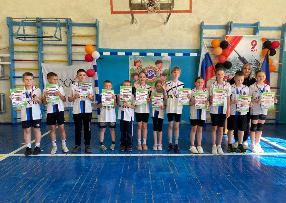 21.05.2025 в спортивном зале СШ №1 состоялись Республиканские соревнования «Веселые старты» (II этап) 21.05.2025 в спортивном зале СШ №1 состоялись Республиканские соревнования «Веселые старты» (II этап)