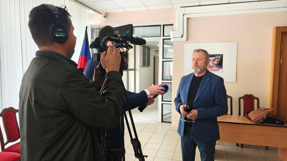 Борис Трима: 21 мая в Донецке, под председательством Главы Донецкой Народной Республики Пушилина Дениса Владимировича, состоялось заседание Межведомственной комиссии по обеспечению реализации мероприятий по формированию... Борис Трима: 21 мая в Донецке, под председательством Главы Донецкой Народной Республики Пушилина Дениса Владимировича, состоялось заседание Межведомственной комиссии по обеспечению реализации мероприятий по формированию...